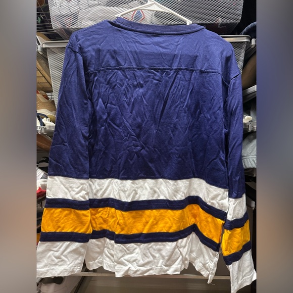 Nashville Predators Jersey Shirt - Picture 2 of 3